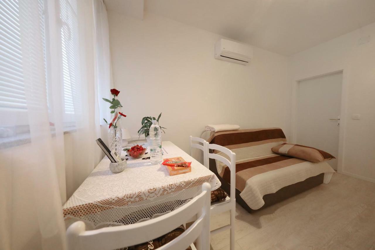 Apartment Luci Zadar Exterior foto
